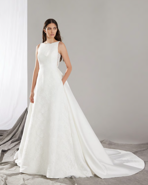 Sposa 2025 -  -  Modello  003